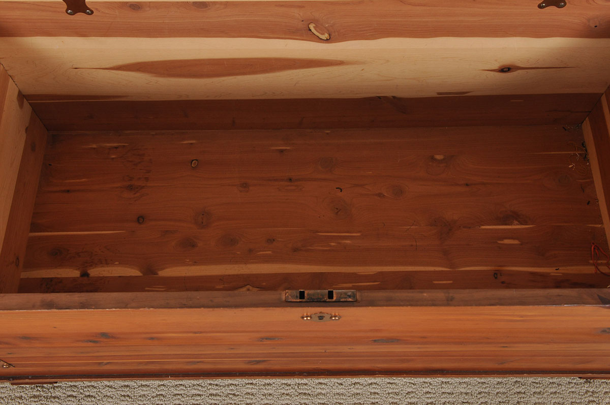 Standard Line Cedar Chest with Copper Straps
