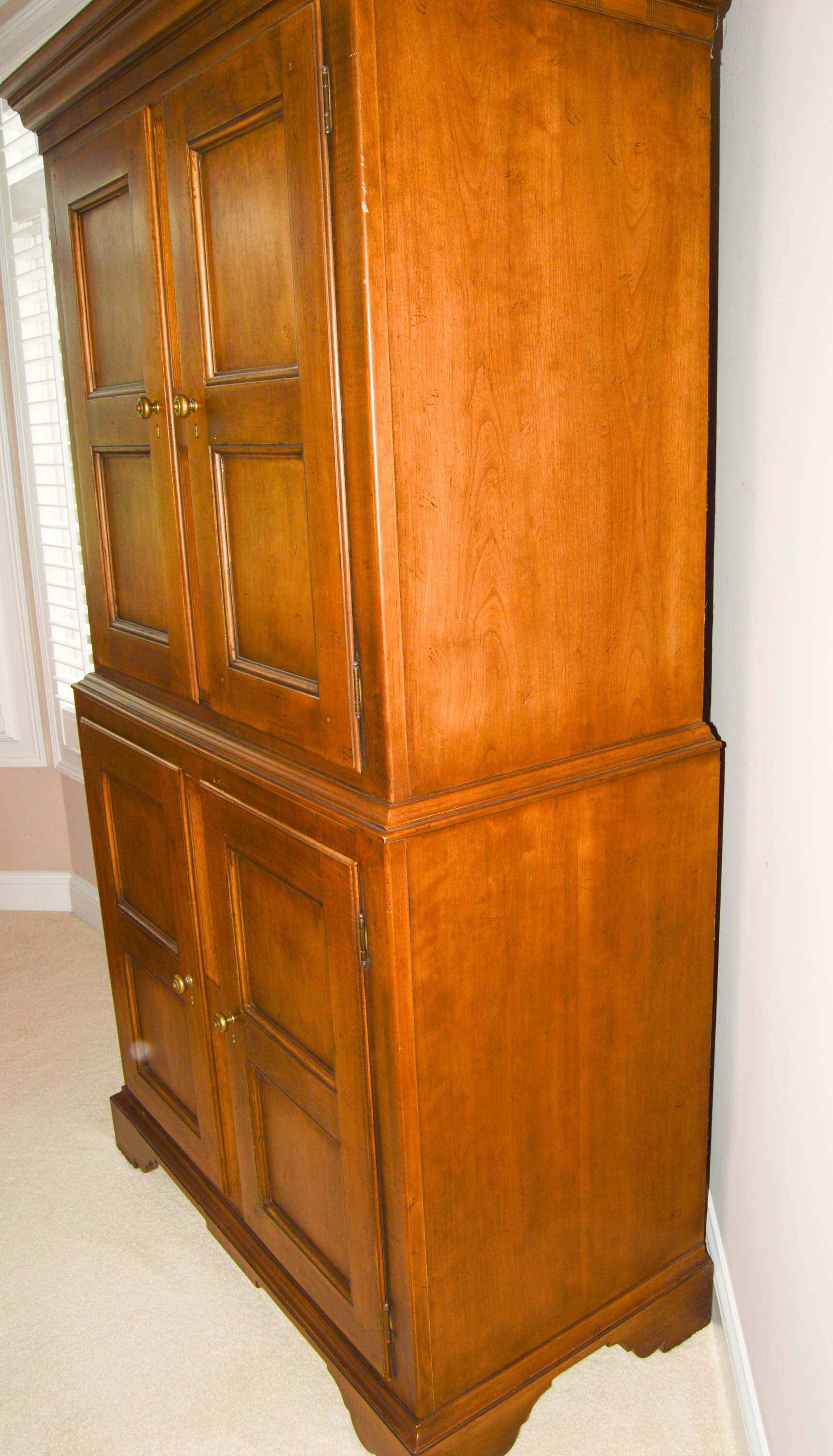 Drexel Heritage Country Collectibles Armoire Entertainment Center