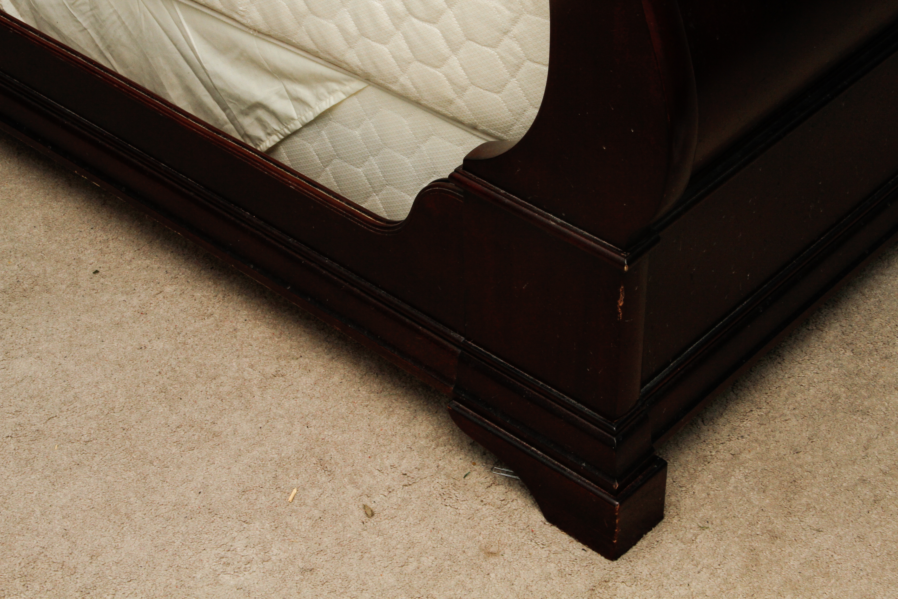 King Size Sleigh Bed