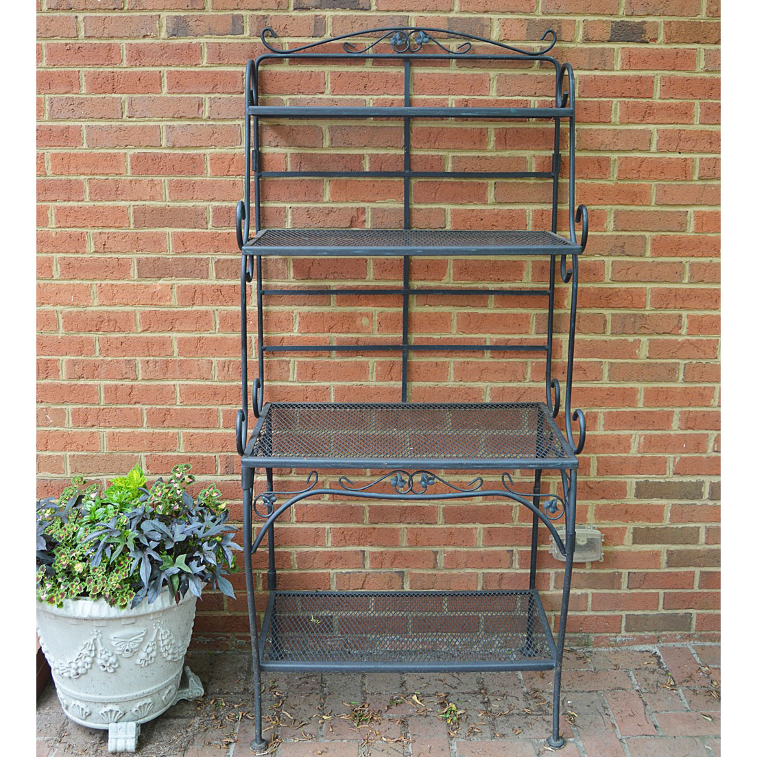 Lyon-Shaw Black Iron Baker's Rack
