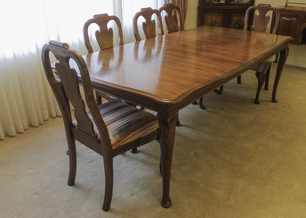 Davis Cabinet Co. Walnut Queen Anne Dining Table and Twelve Chairs