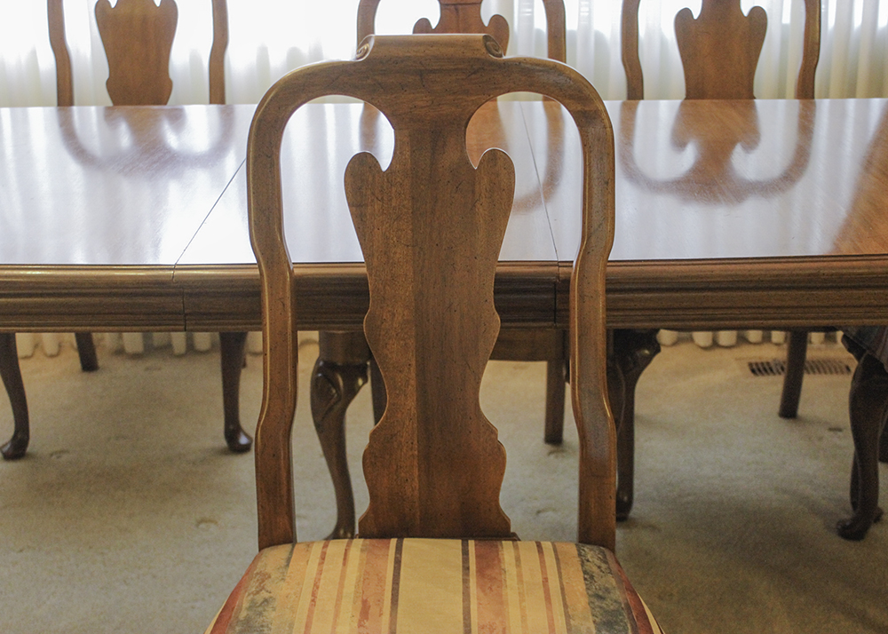 Davis Cabinet Co. Walnut Queen Anne Dining Table and Twelve Chairs