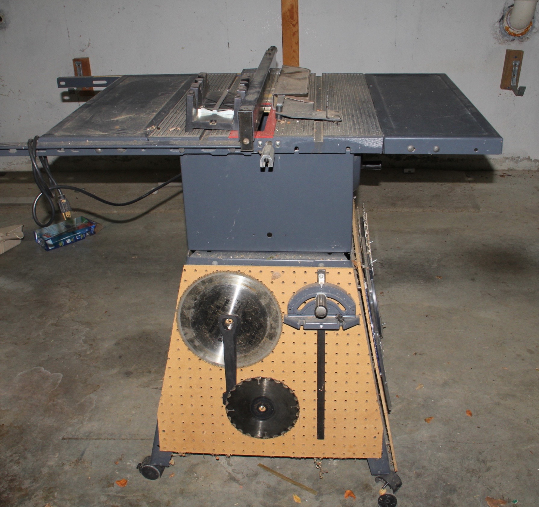 Craftsman Table Saw