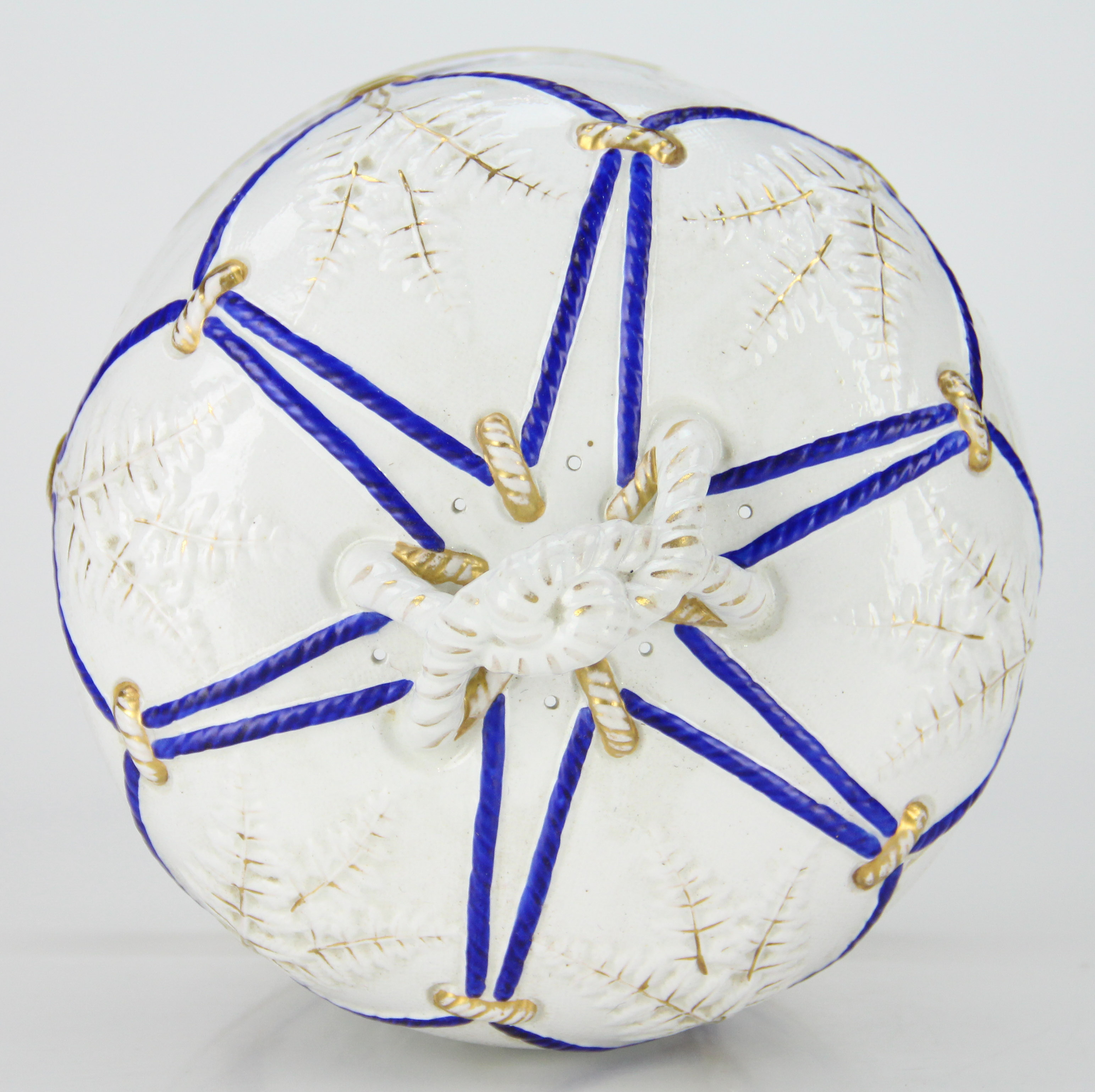 Knapper and Blackhurst Ironstone Cheese Dome