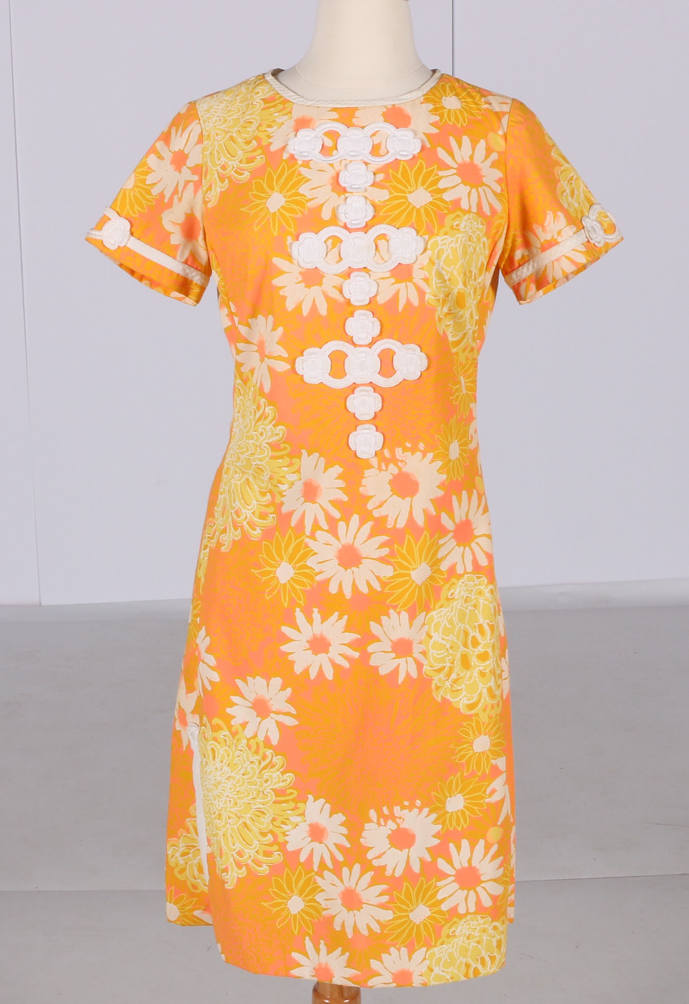 1970s The Lilly by Lilly Pulitzer Daisy Dress