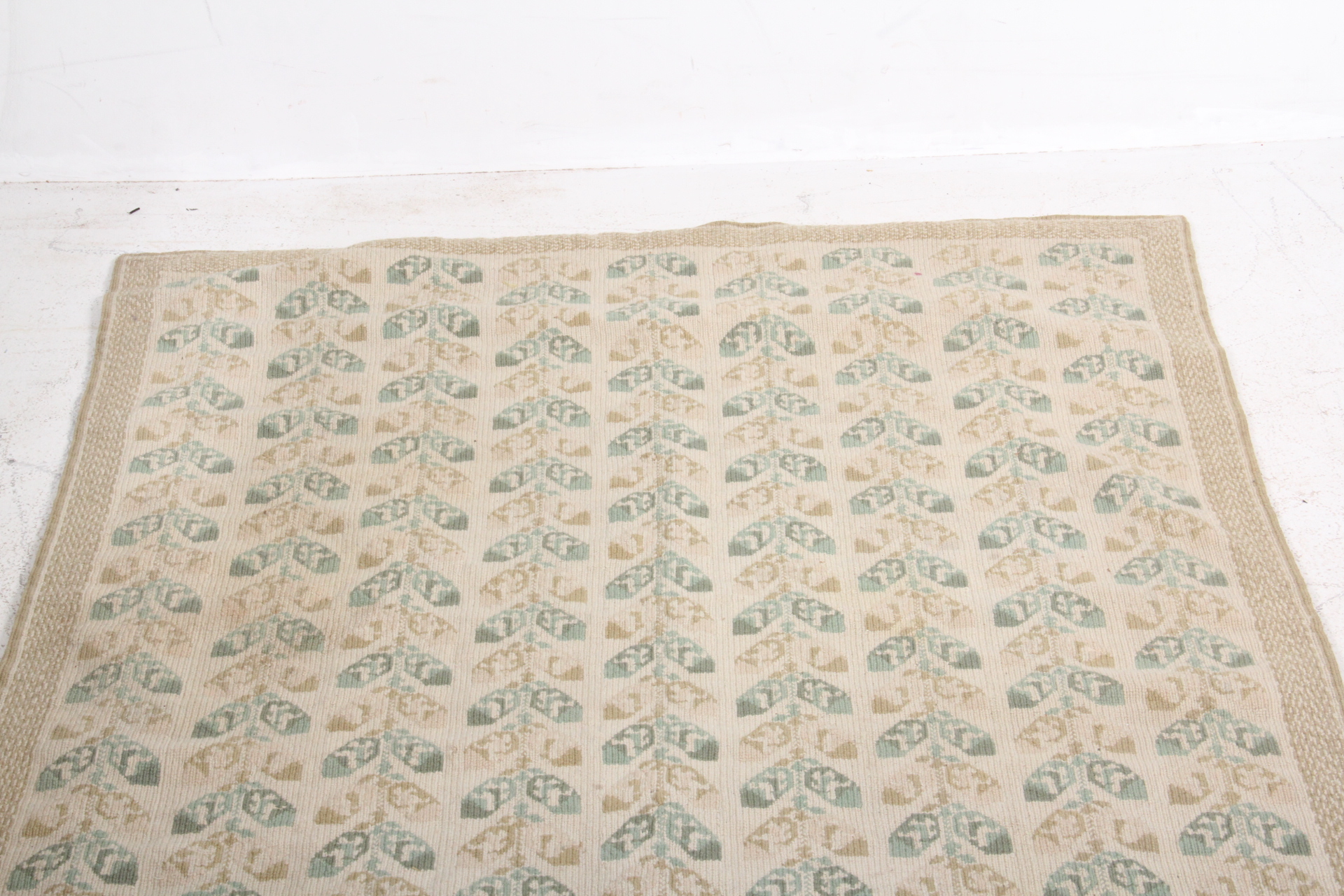 Cream Color Woven Wool Area Rug