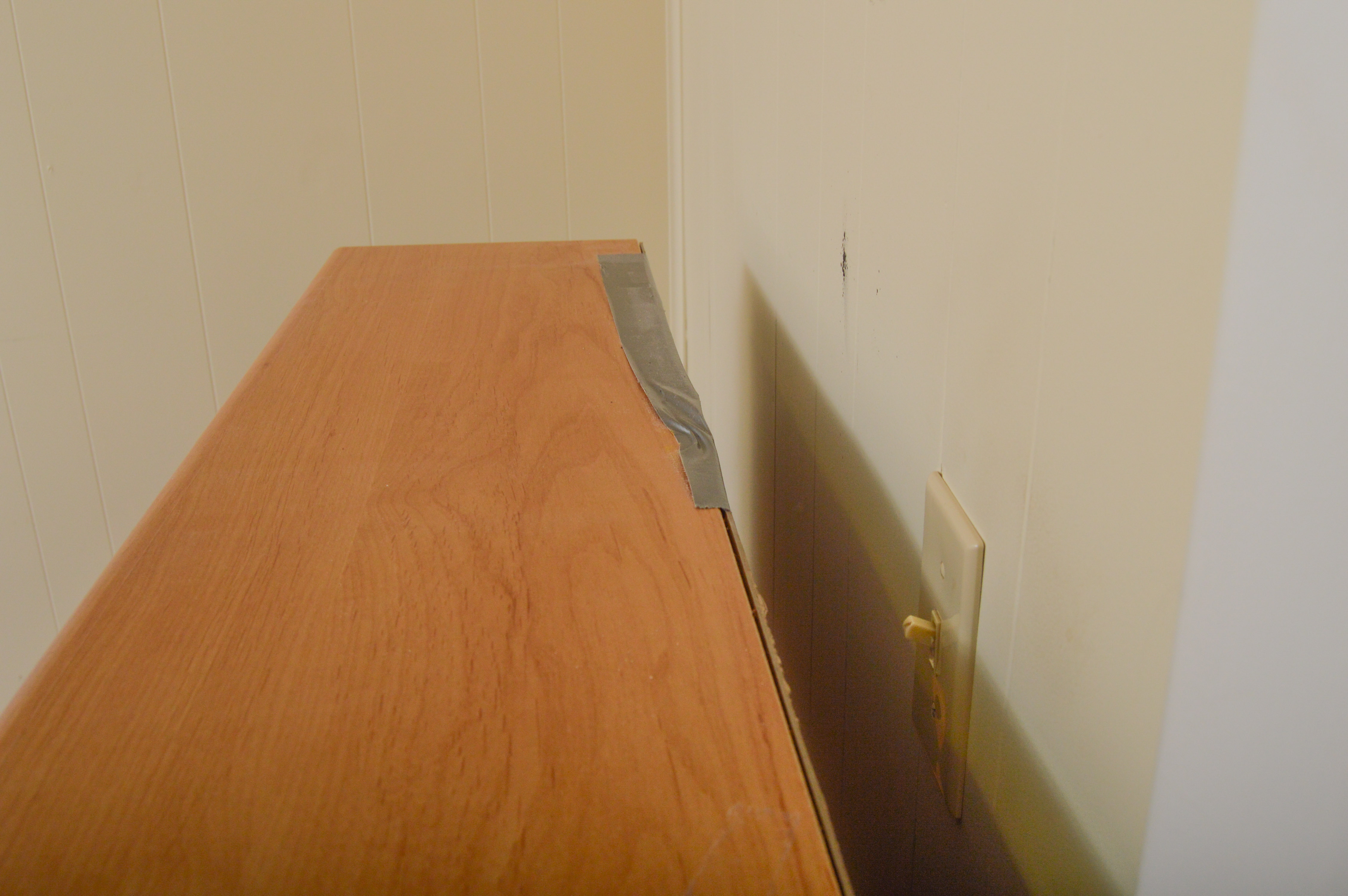 Modern Wooden Office Desk and Upholstered Rolling Chair