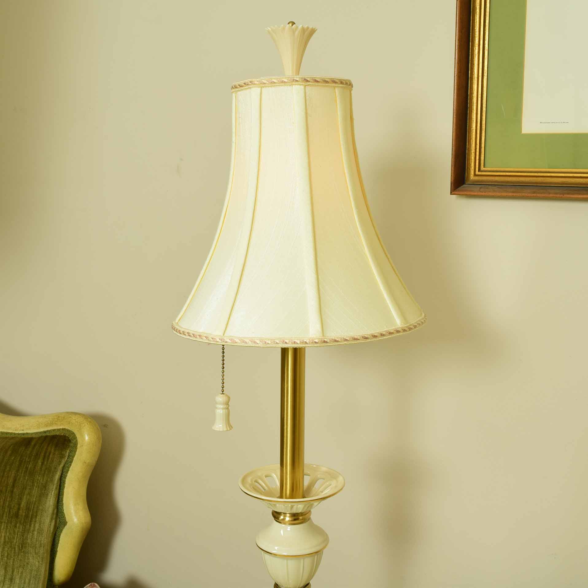 Vintage Lenox by Quoizel Lamp