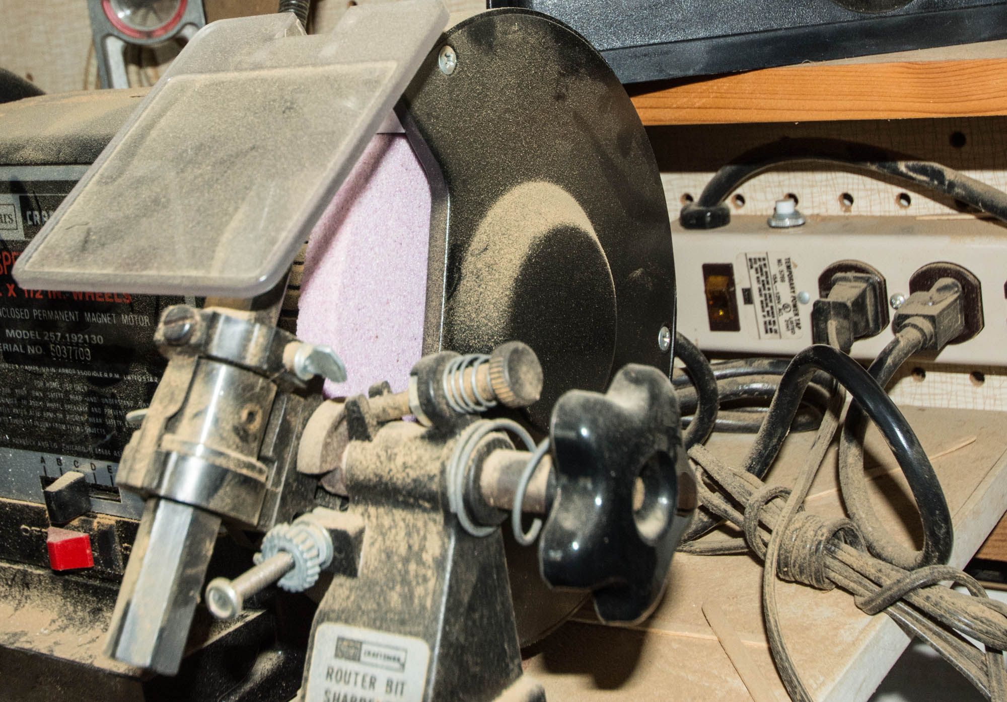 Craftsman 6 Inch Variable Speed Bench Grinder