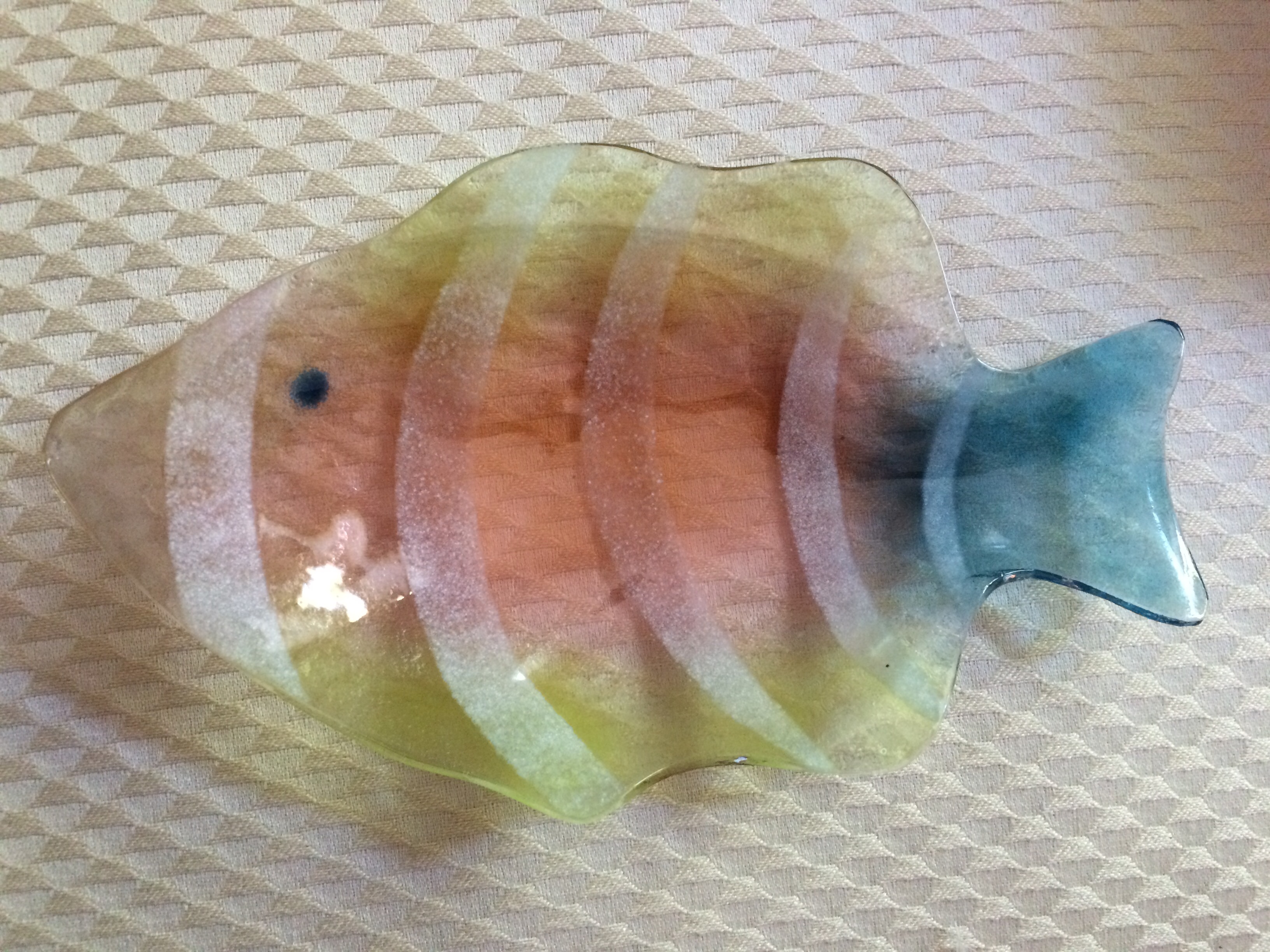 Colorful Glass Fish Trays