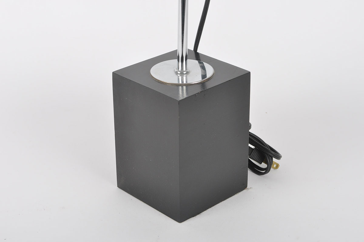 Mid Century Black Metal Cantilever Desk Lamp