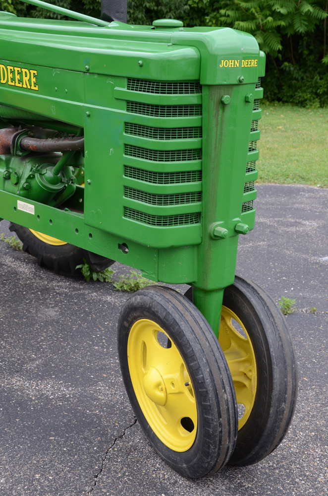 1941 John Deere Model-H Tractor