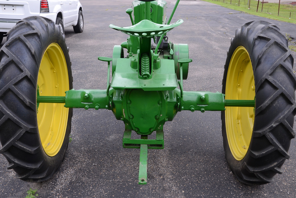 1941 John Deere Model-H Tractor