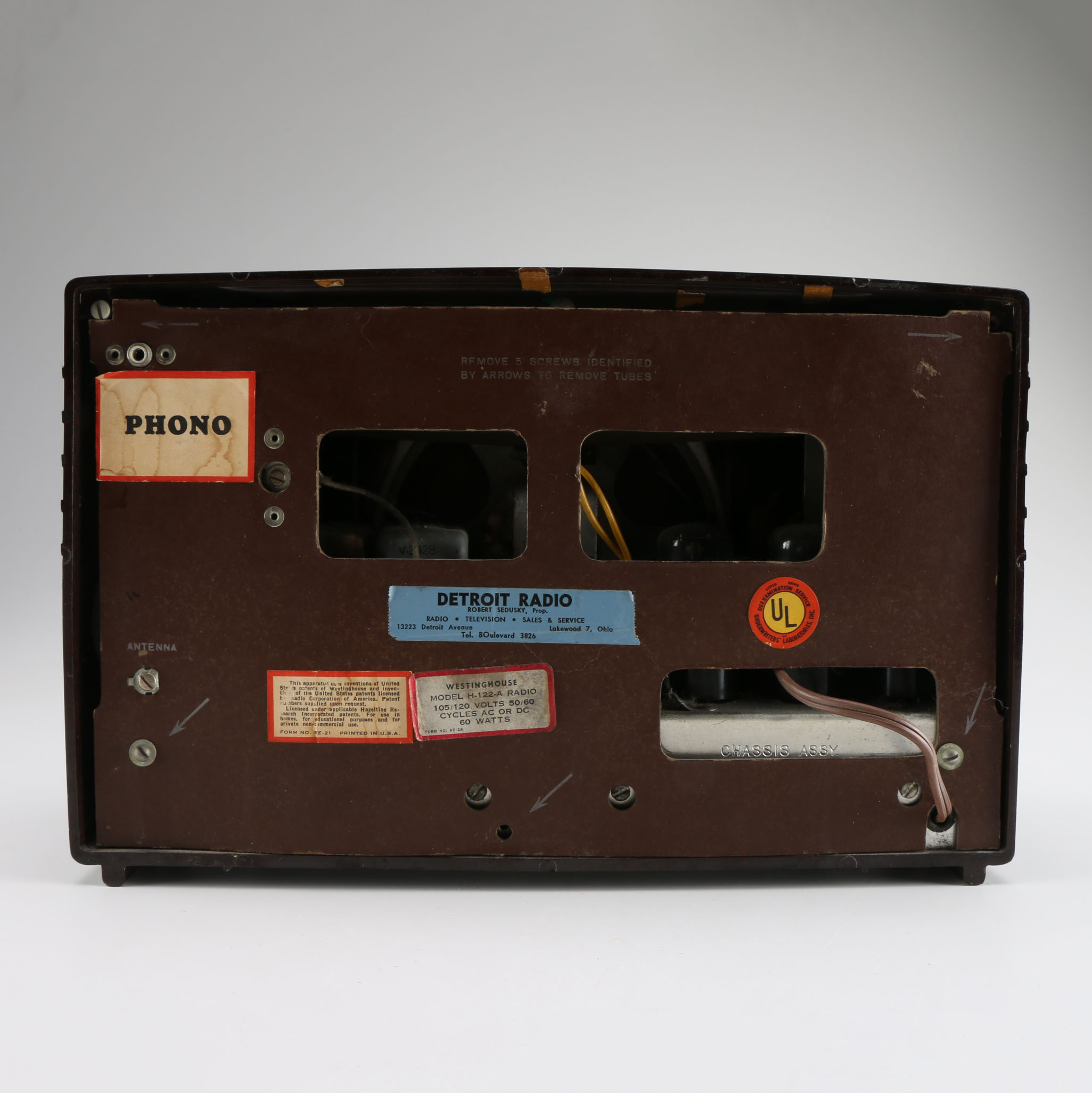 Vintage Westinghouse "Broadcast 55" AM/FM Radio