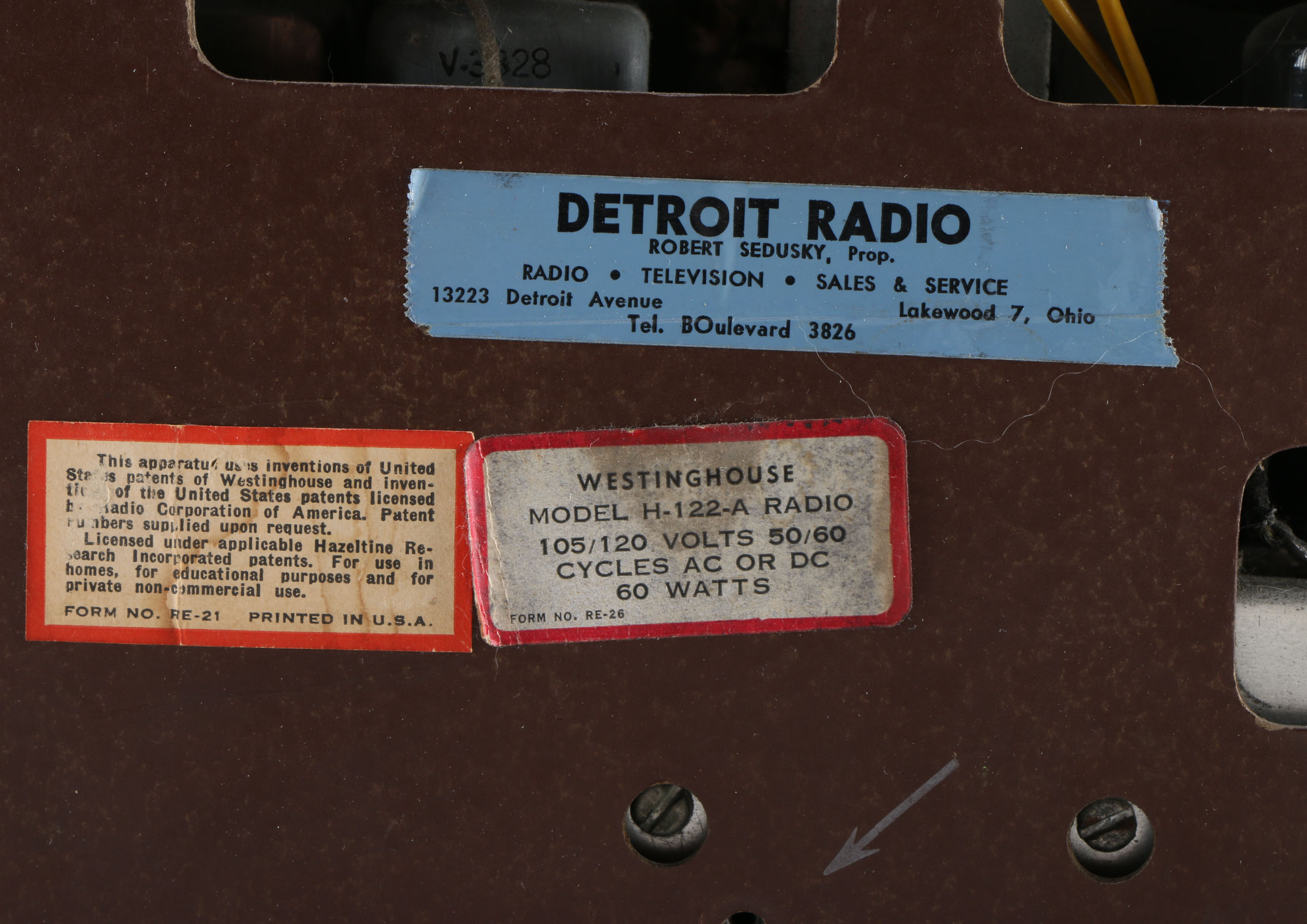 Vintage Westinghouse "Broadcast 55" AM/FM Radio