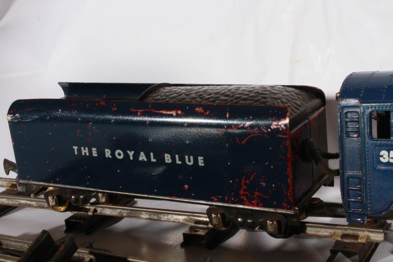 American Flyer "The Royal Blue 350" Toy Train Engine and Tender