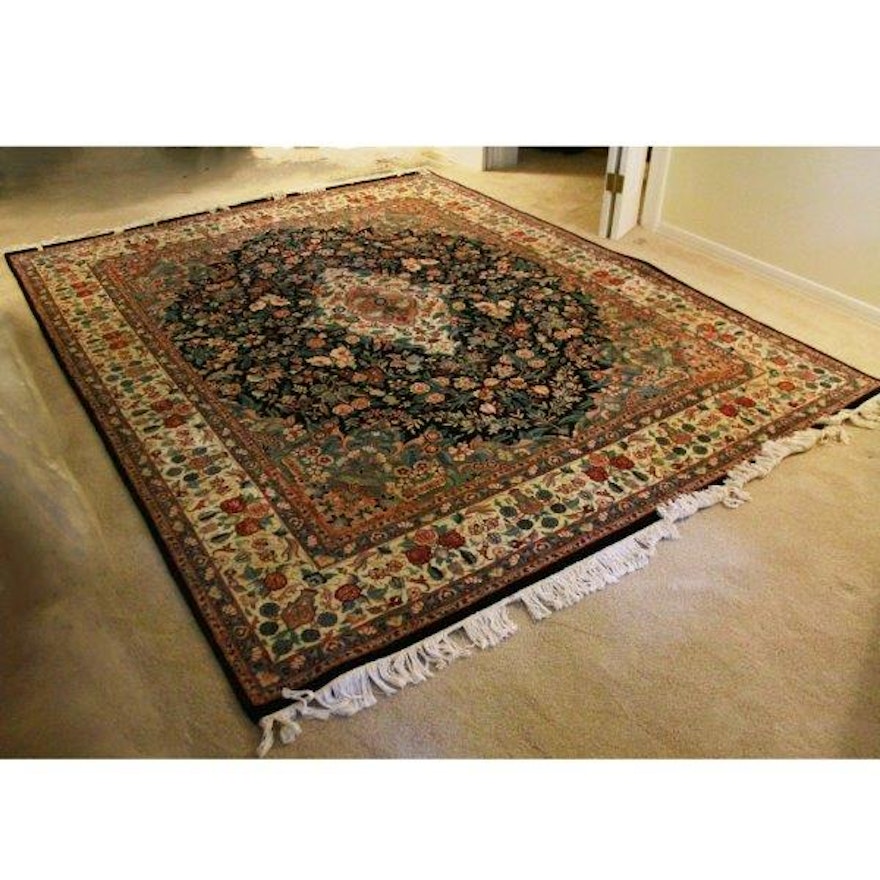 Sophisticated Hand-Knotted Pakistani Wool Area Rug
