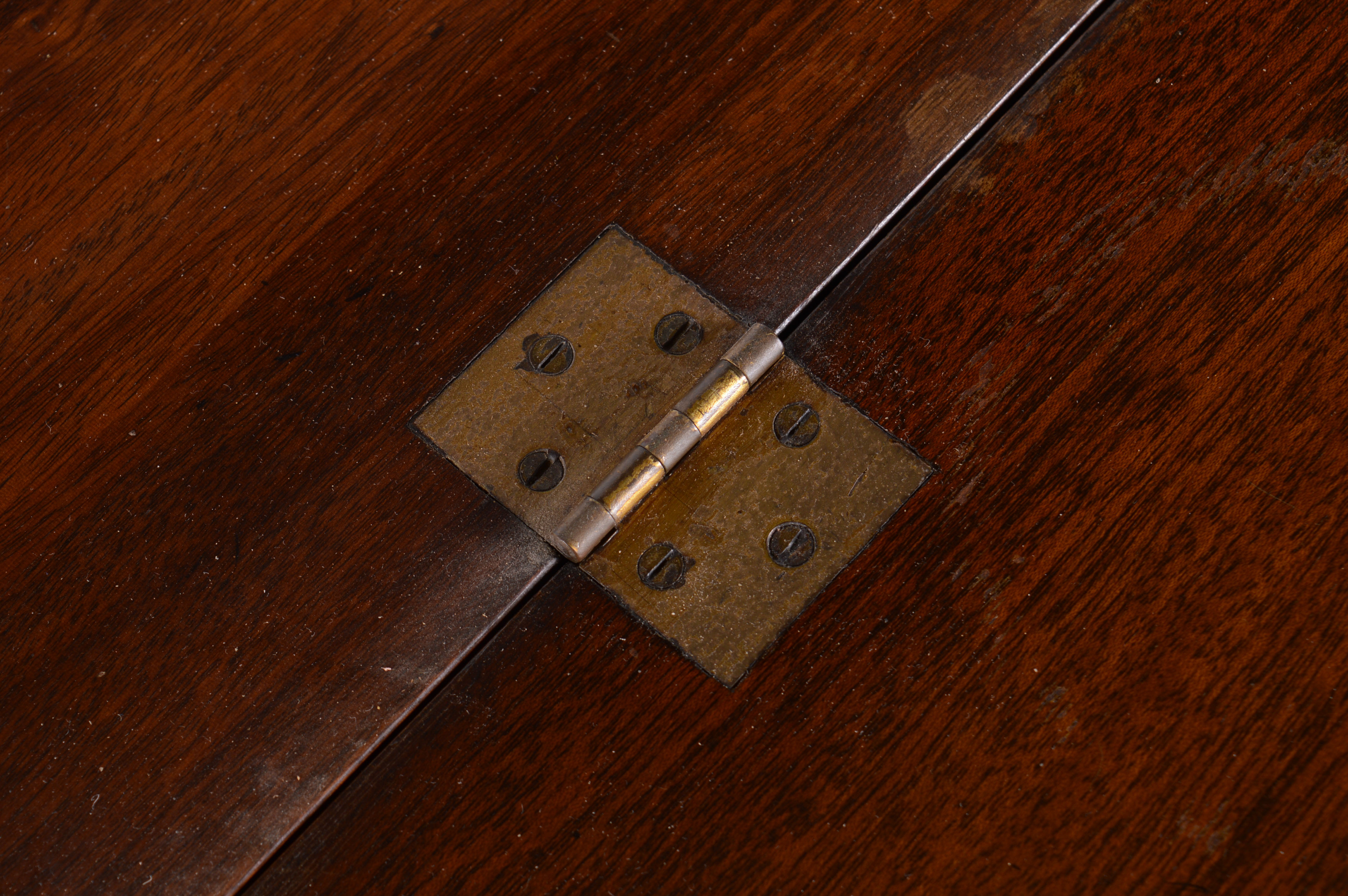 Vintage Chippendale Style Mahogany Bachelors Chest