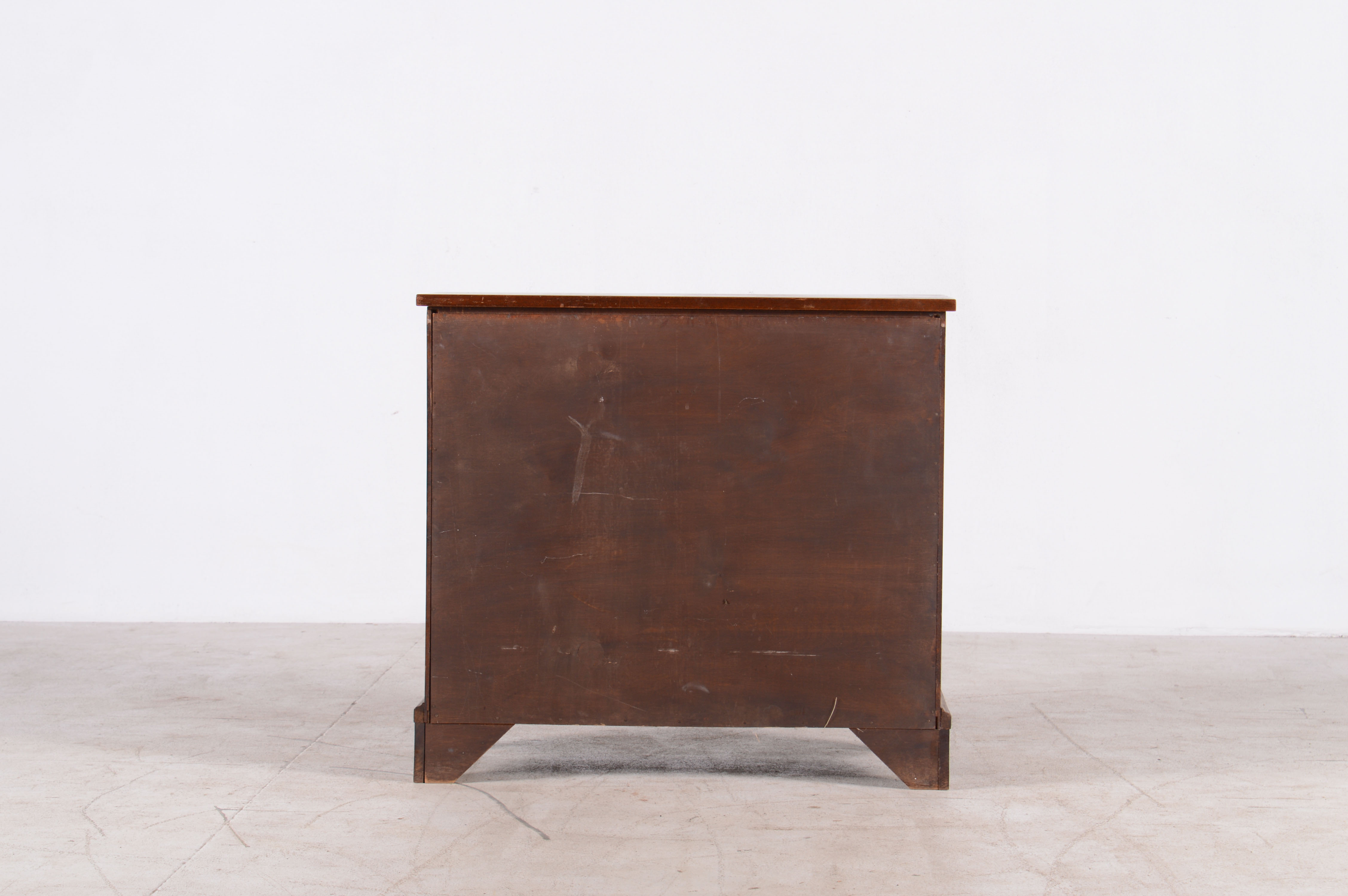 Vintage Chippendale Style Mahogany Bachelors Chest