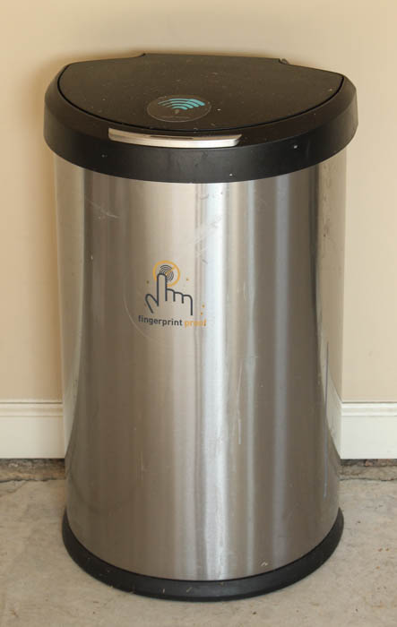 Simplehuman Multi-sense Trash Container