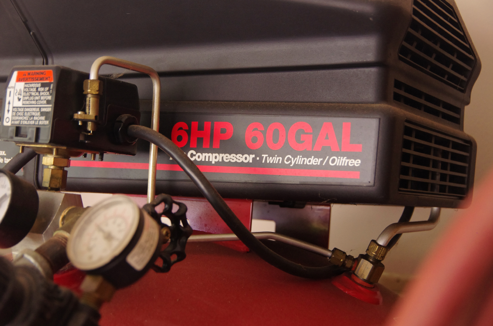 Craftsman 6 HP Twin Cylinder Air Compressor with 100 ft Hose