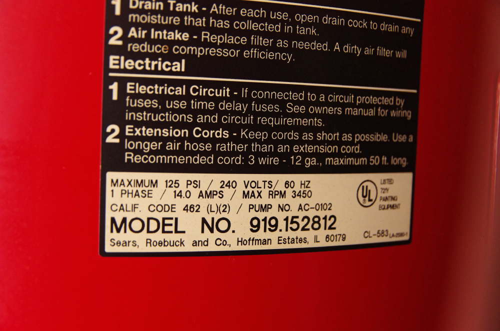 Craftsman 6 HP Twin Cylinder Air Compressor with 100 ft Hose