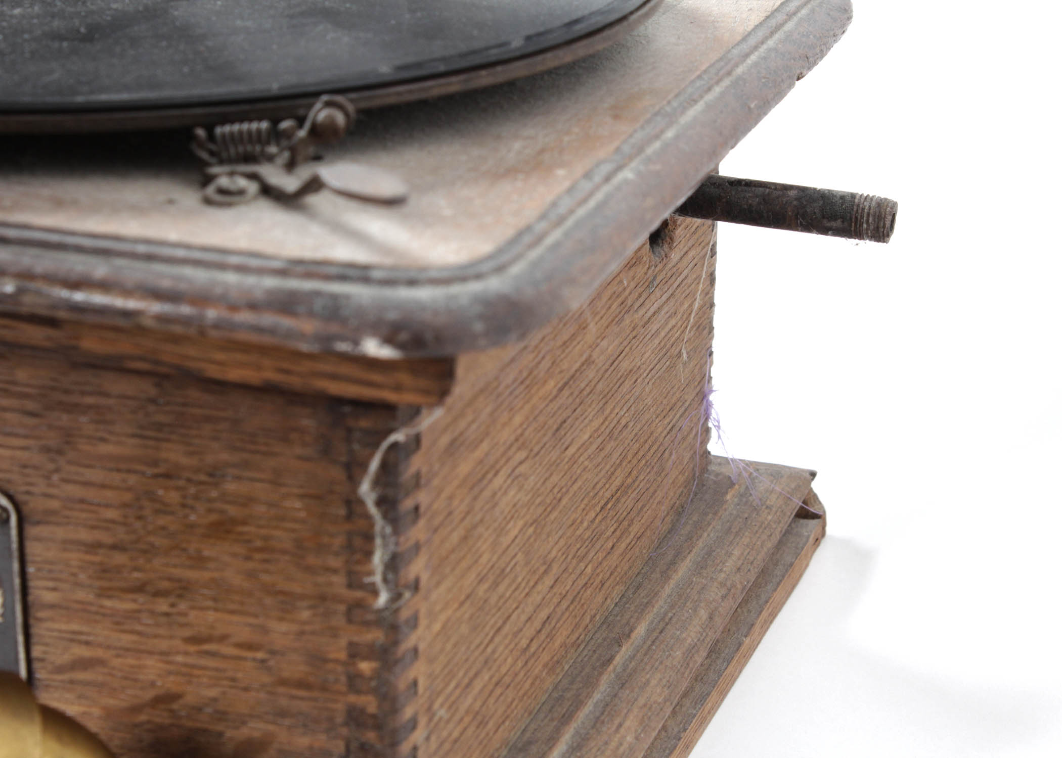 Vintage Horn Victrola  VIC.II 40944