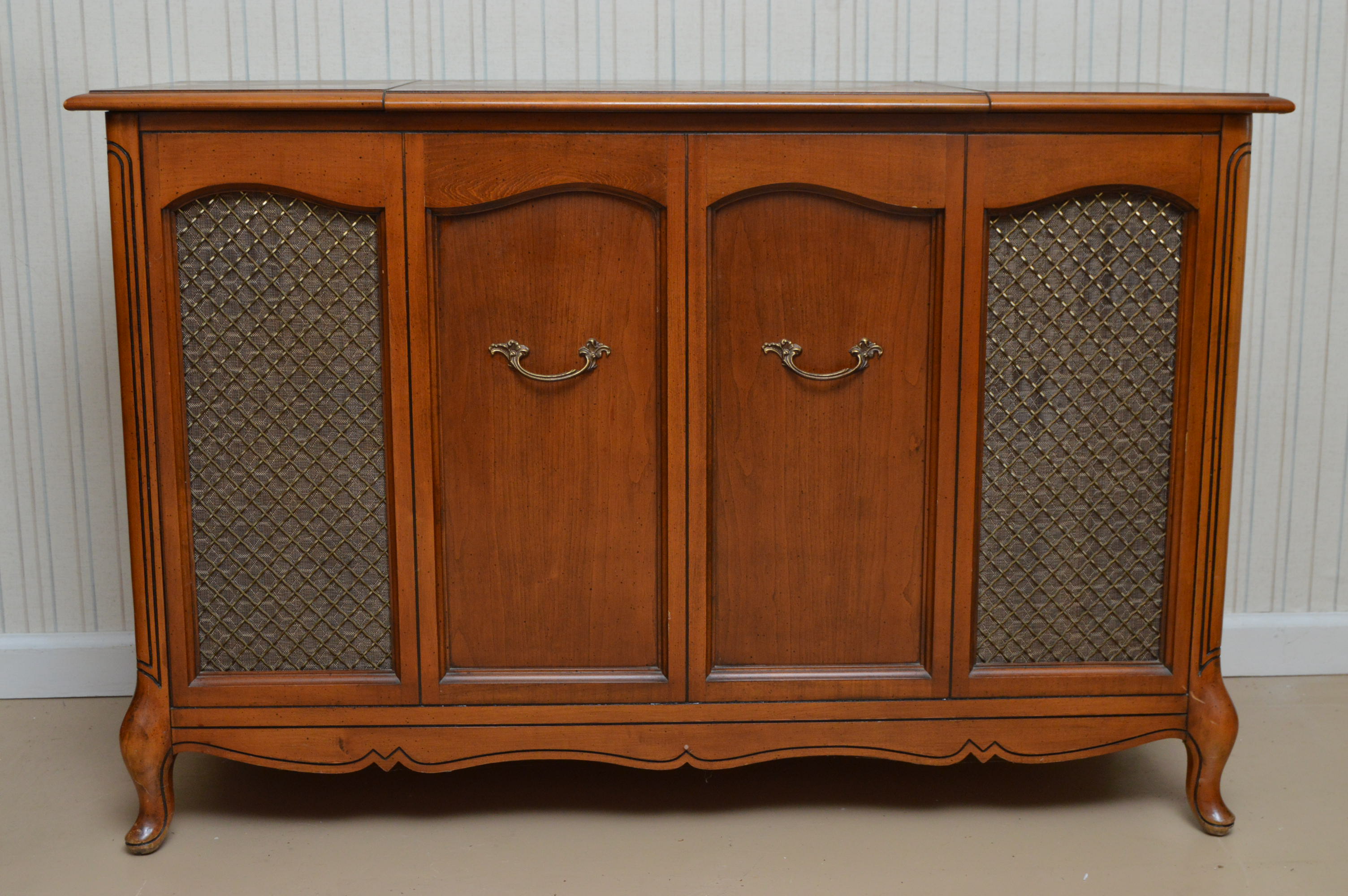 Bradford "Stereophonic" Console Stereo