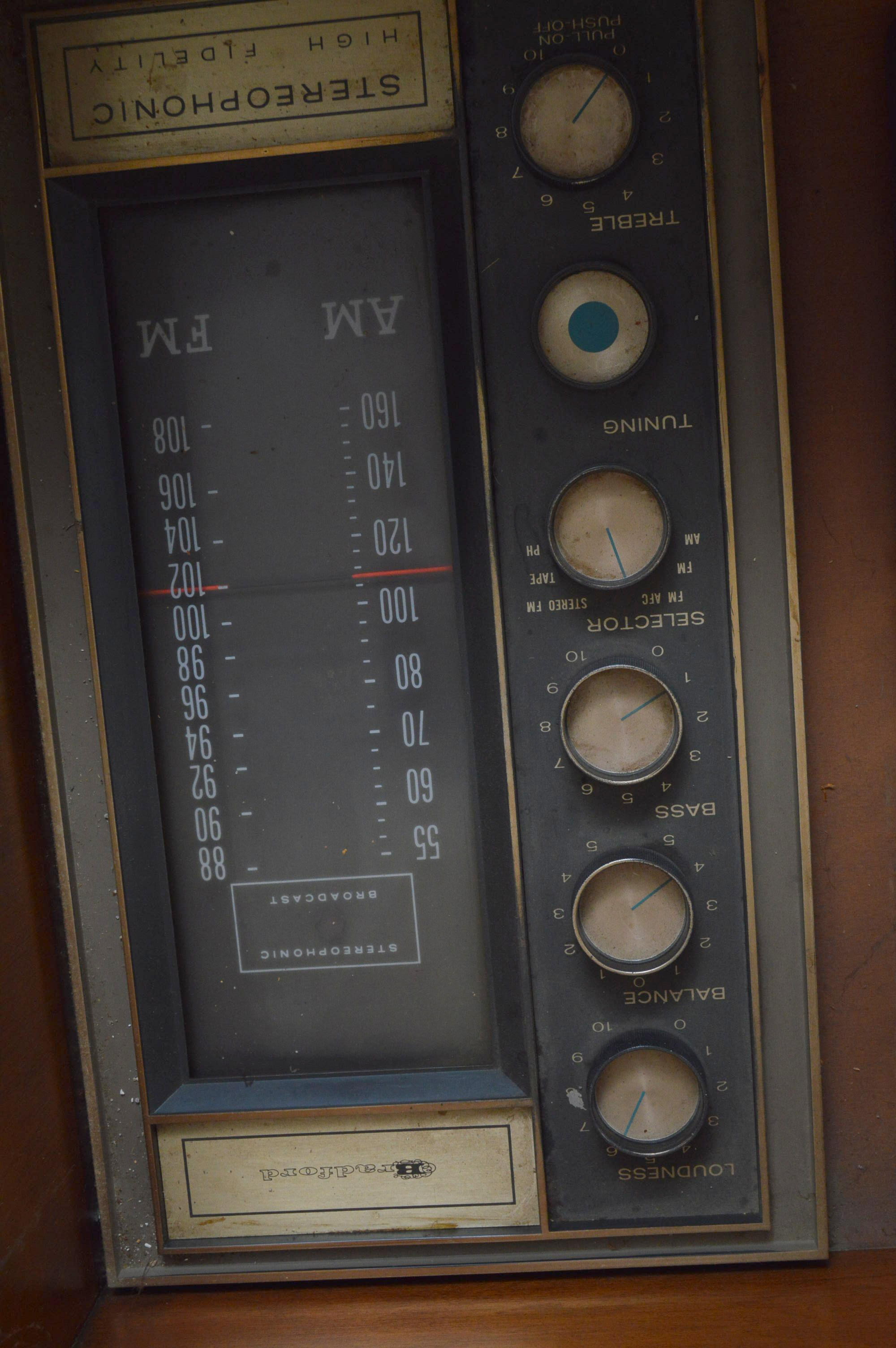 Bradford "Stereophonic" Console Stereo