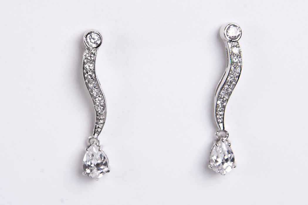 Curved Linked Necklace, Bracelet, and Earring Set