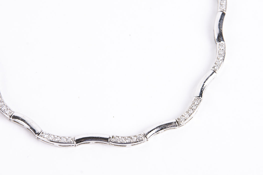 Curved Linked Necklace, Bracelet, and Earring Set