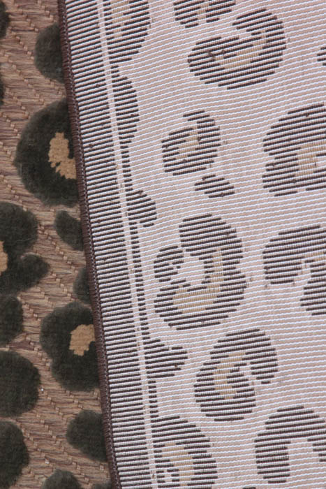 Couristan Urbane "Captivity" Area Rug