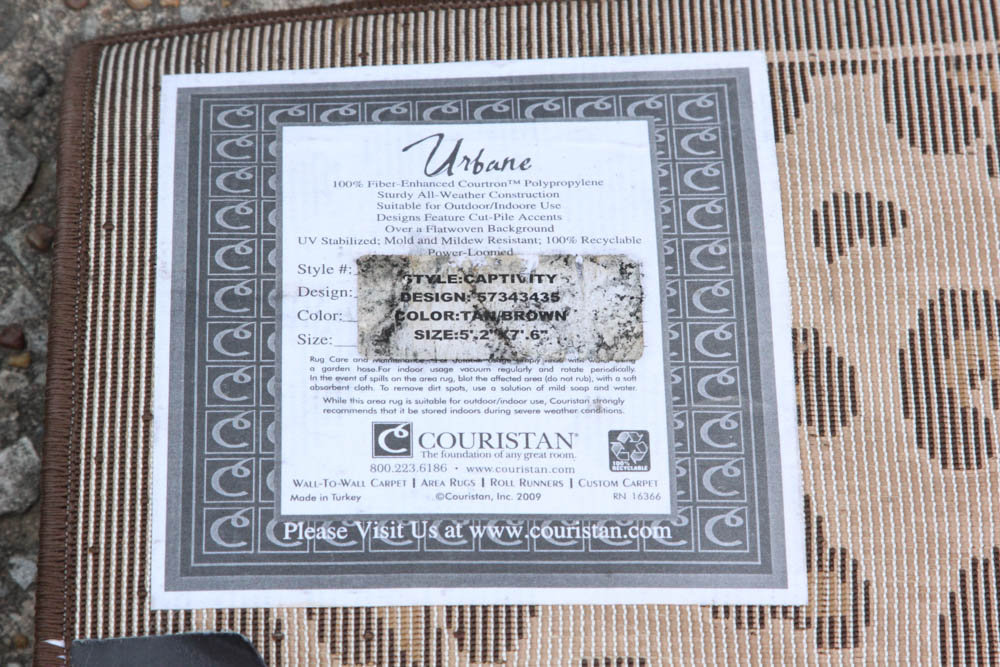 Couristan Urbane "Captivity" Area Rug