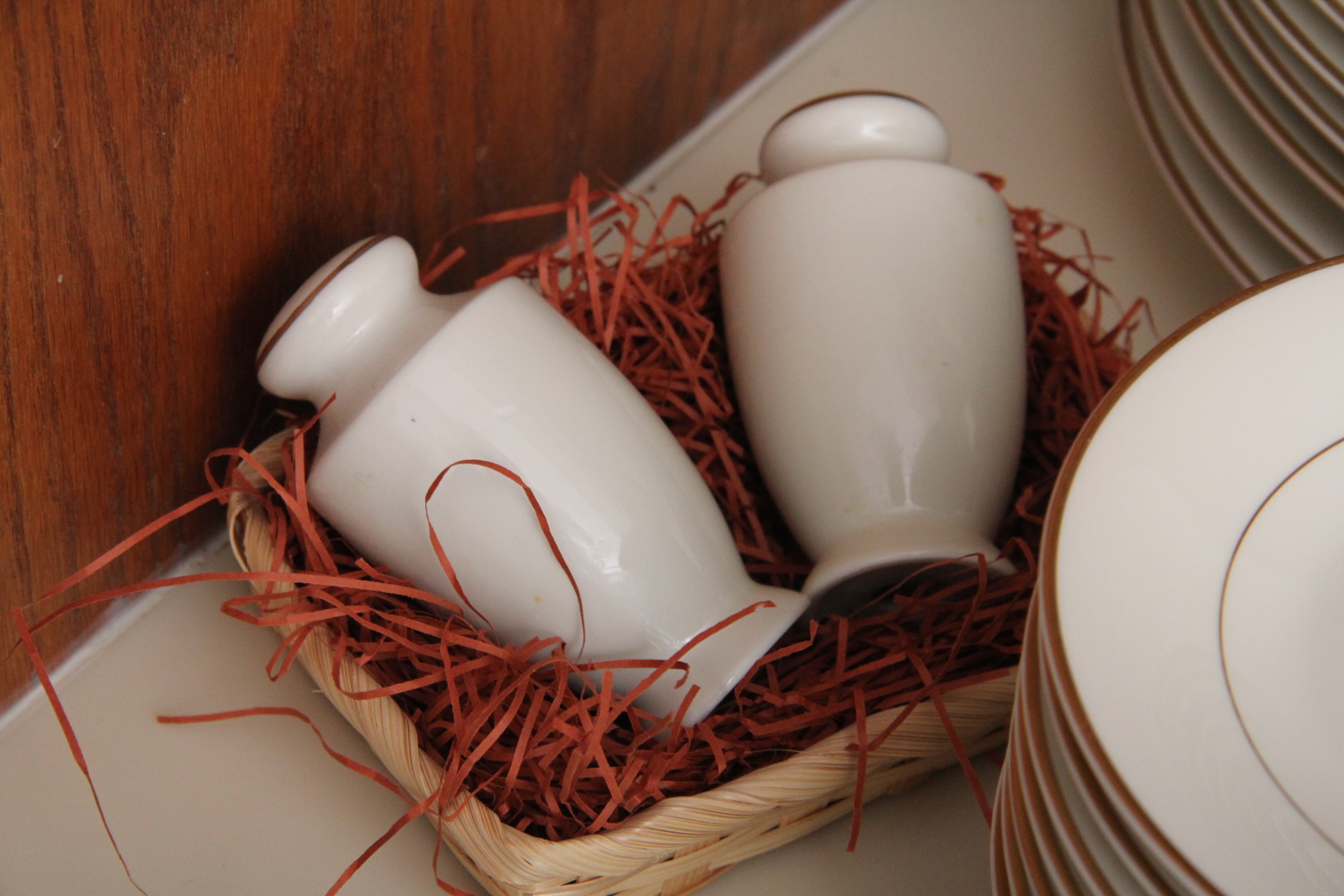 "Elegance" by Sakura Placeware