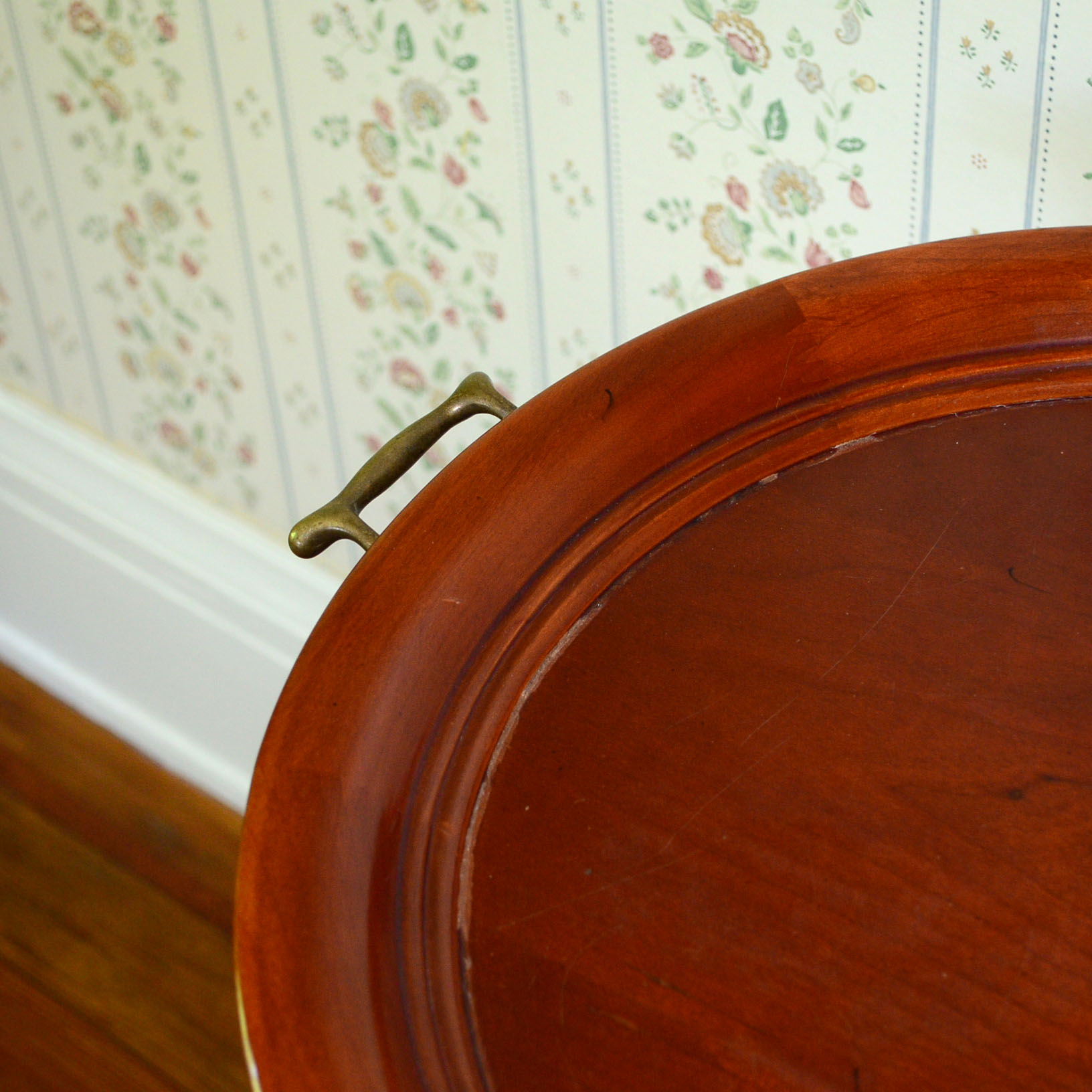 Bombay Company Round Accent Table With Tray Top