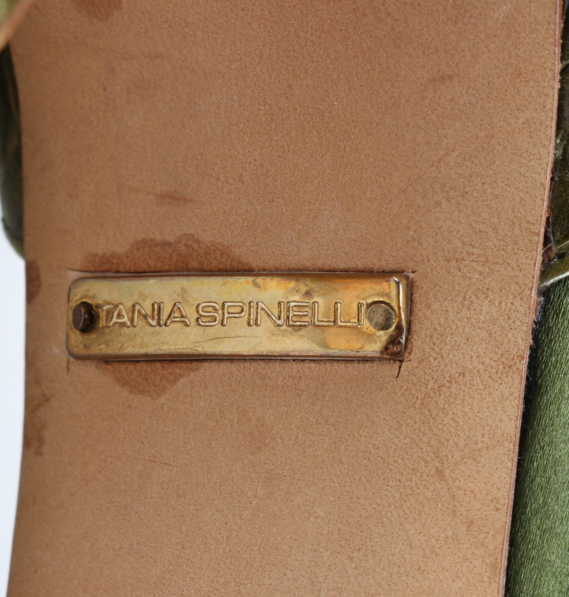 Tania Spinelli Olive Green Alligator Heels