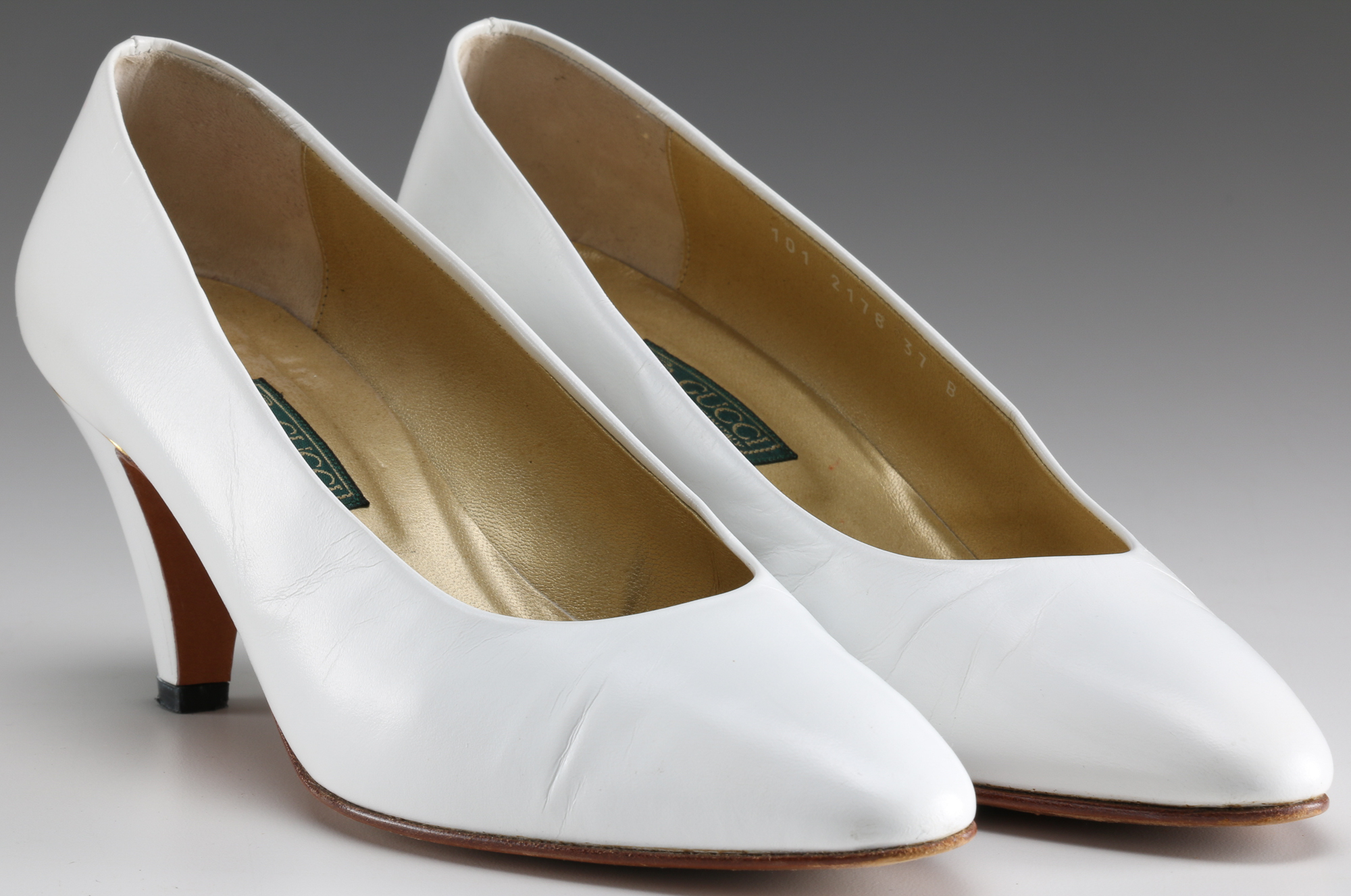 Pair of Vintage Gucci Leather Pumps