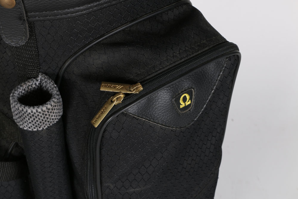 Mizuno Golf Bag with Umbrellas and Nike Air "Verdana Last" Golf Shoes