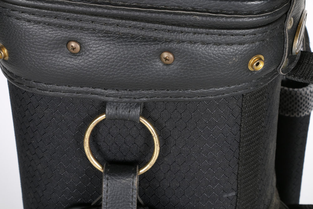 Mizuno Golf Bag with Umbrellas and Nike Air "Verdana Last" Golf Shoes