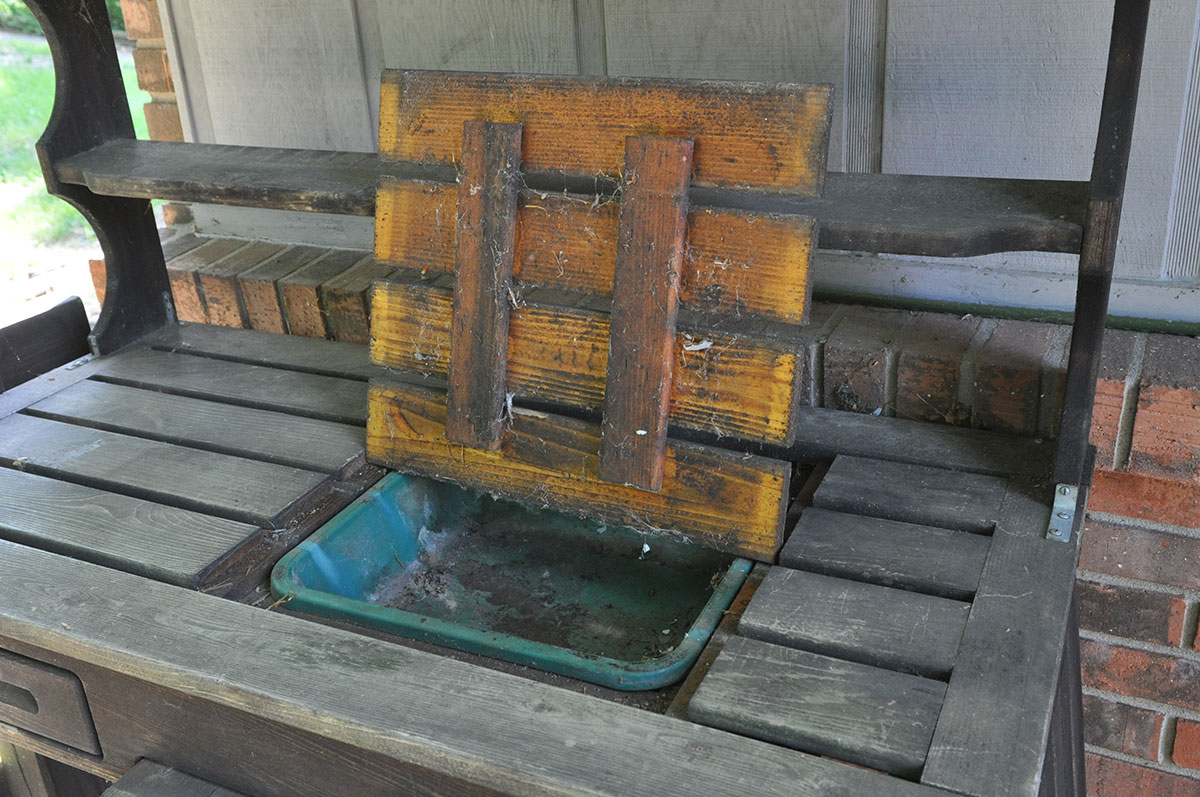 Wooden Garden Potting Cart