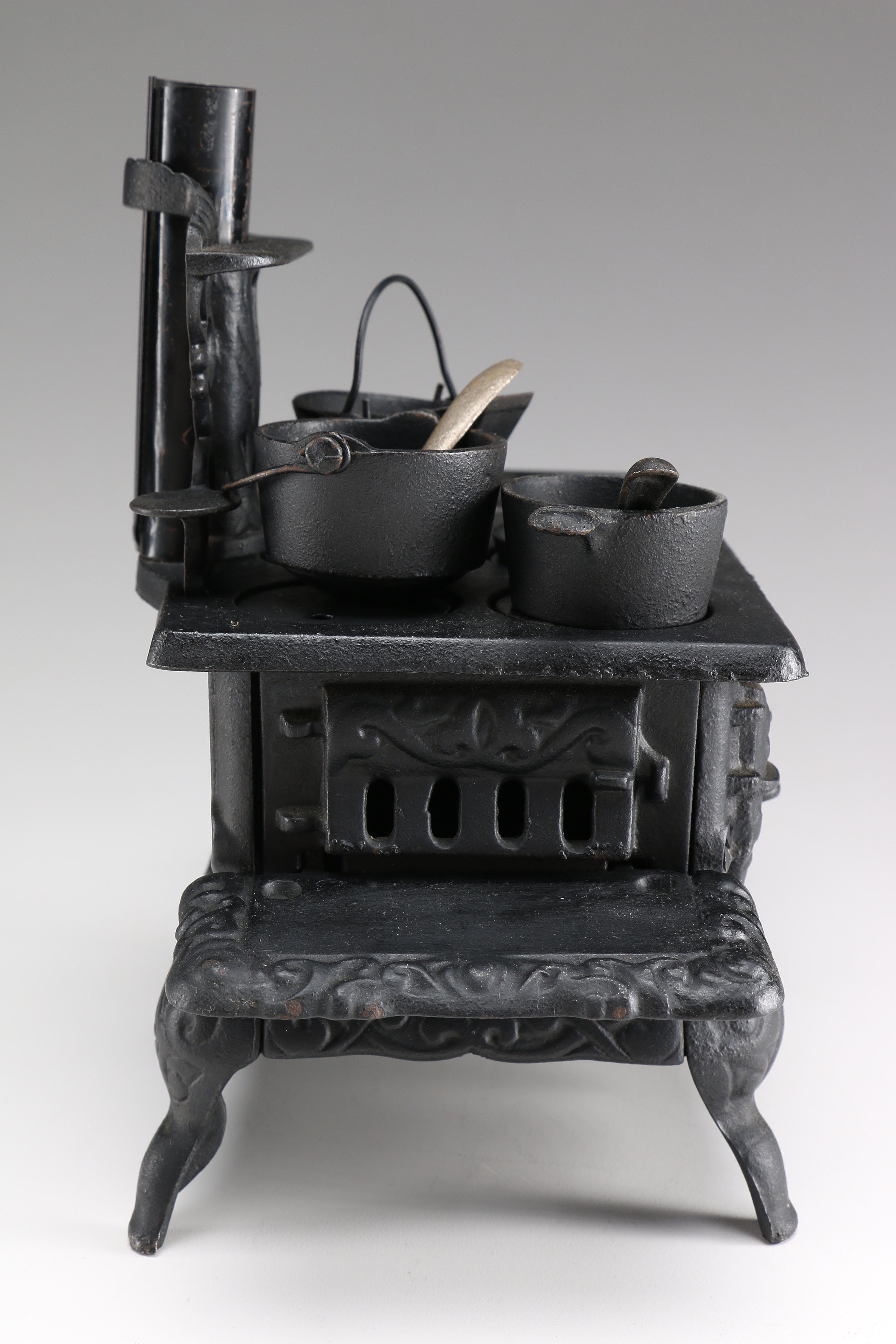 Vintage Toy Cast Iron Stove Set