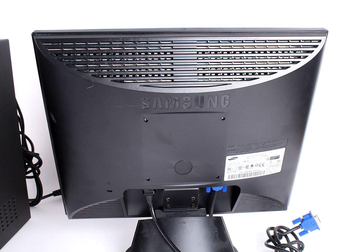 E-Machines Desktop Computer with Samsung Monitor