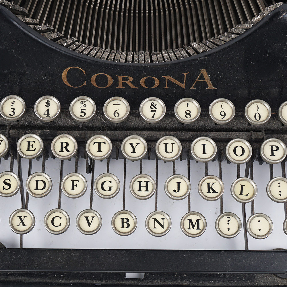 Vintage Smith Corona Typewriter