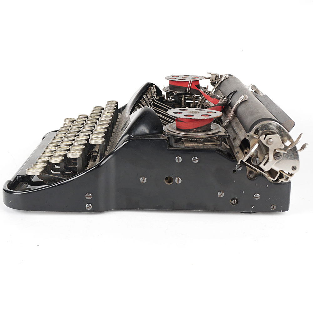 Vintage Smith Corona Typewriter