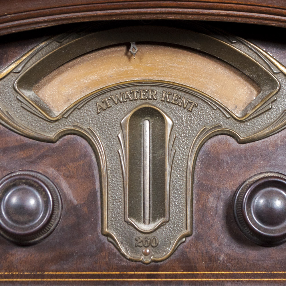 1930s Atwater Kent 260 Radio