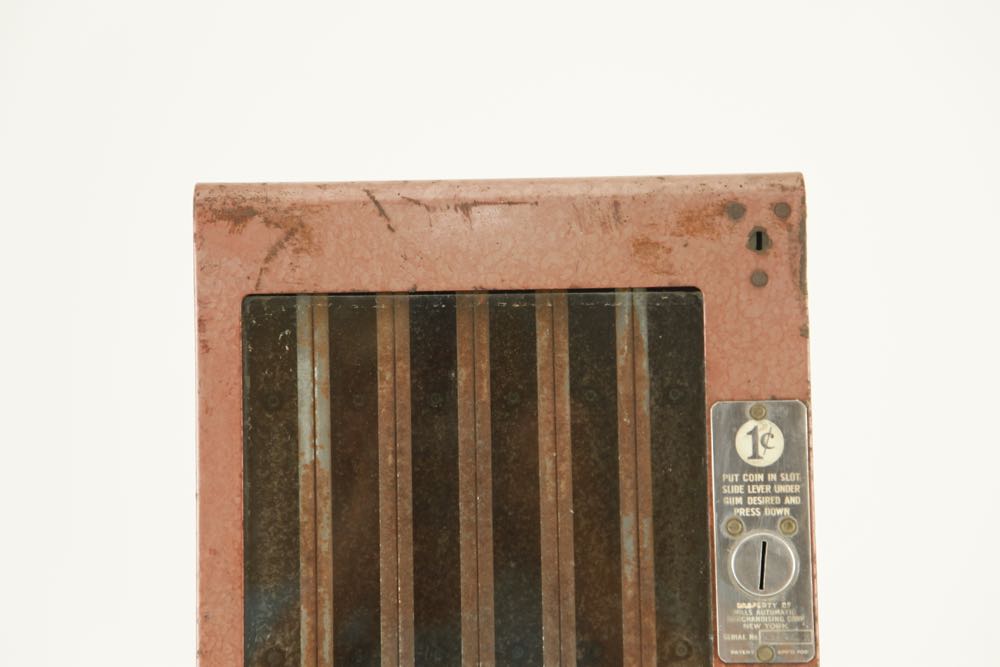 Vintage Mills Automatic Chewing Gum Machine