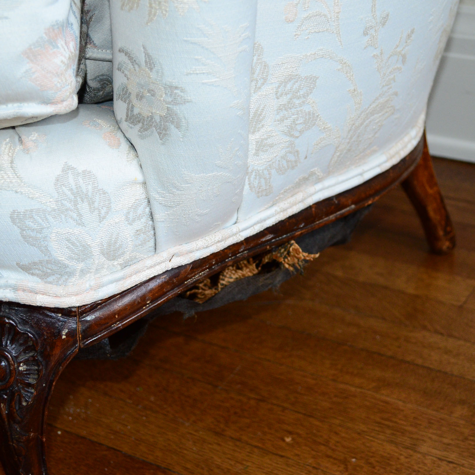 Traditional Arm Chair