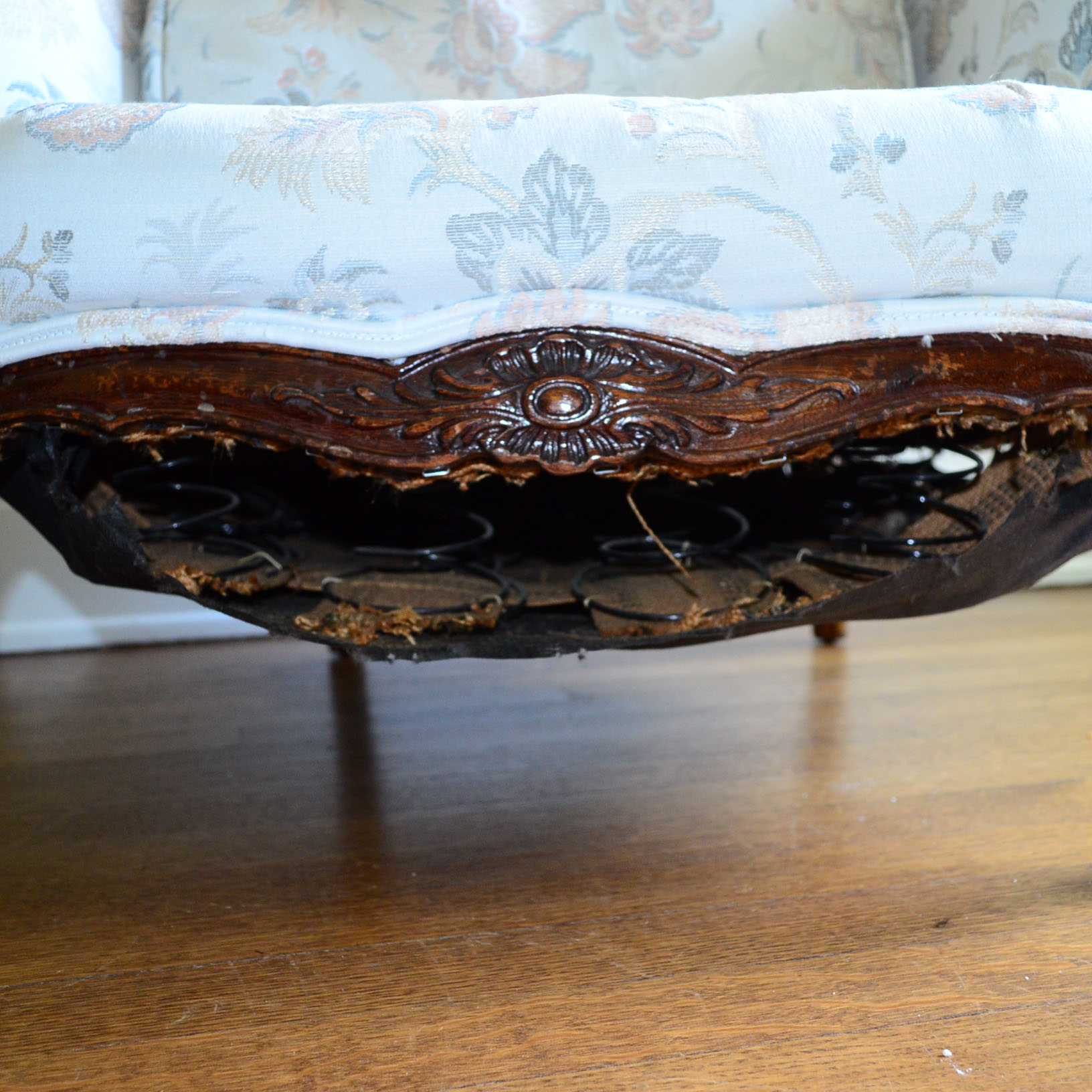 Traditional Arm Chair