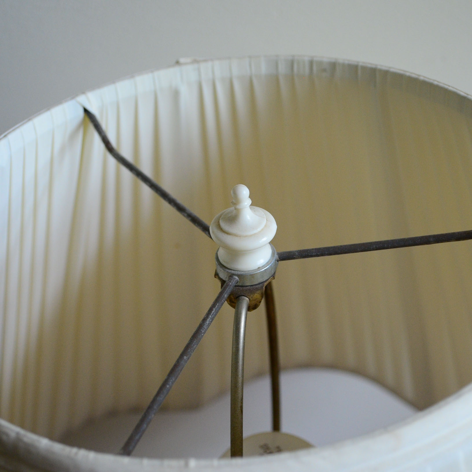 Porcelain Table Lamp