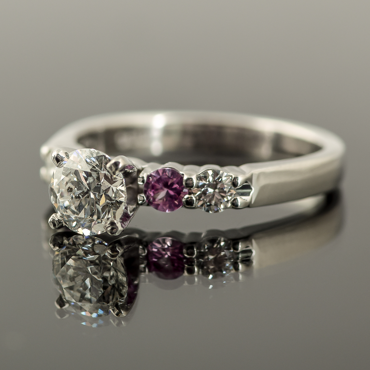 18K White Gold and Platinum Diamond Ring